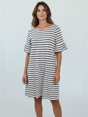 J Crew Women’s Size Medium Short Bell Sleeve Round Neck Striped Shift Dress